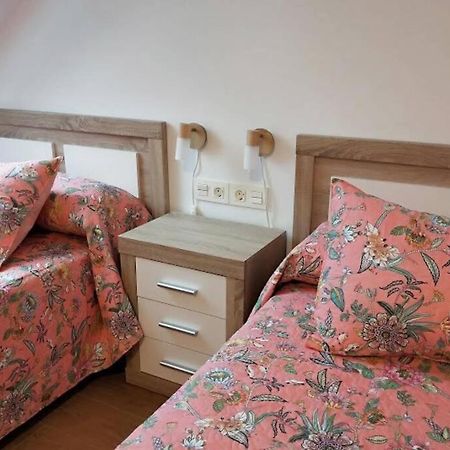 Precioso Atico En El Centro De Cangas De Onis Apartment Bagian luar foto