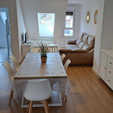Precioso Atico En El Centro De Cangas De Onis Apartment Bagian luar foto