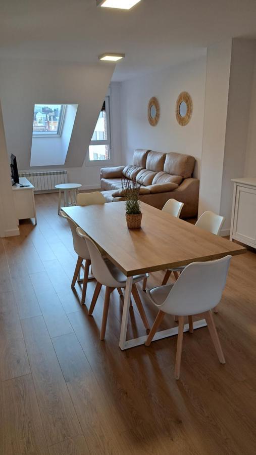 Precioso Atico En El Centro De Cangas De Onis Apartment Bagian luar foto