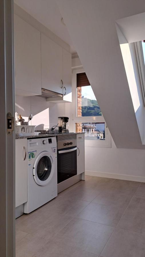 Precioso Atico En El Centro De Cangas De Onis Apartment Bagian luar foto